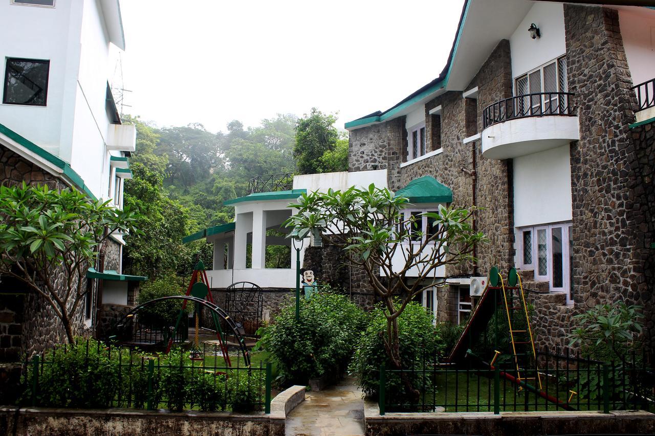 Velvet County Resort & Spa لونافالا المظهر الخارجي الصورة